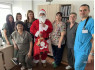 Малките пациенти в Детско отделение на „Бургасмед“ получиха подаръци за Коледа