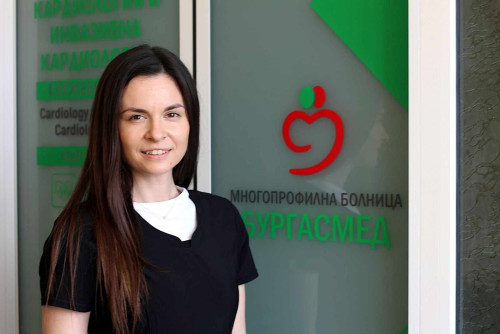 Д-р Роси Михнева: Харесва ми динамиката на кардиологията